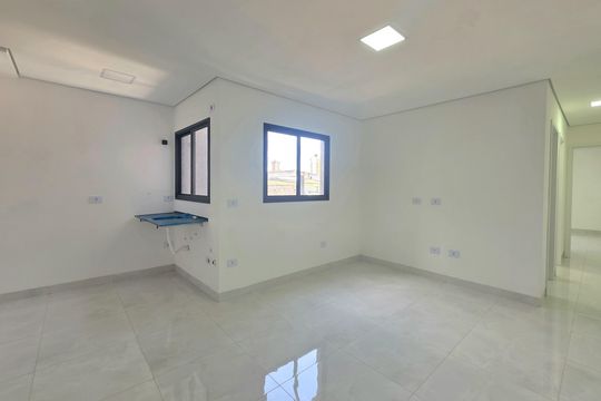 Apartamento à venda com 2 quartos, 57m² em Jardim Pilar, Santo André
