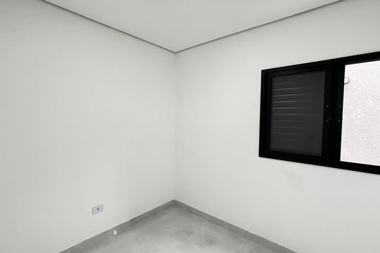 Quarto de apartamento à venda com 2 quartos, 57m² em Jardim Pilar, Santo André