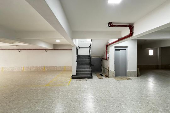 Garagem de apartamento à venda com 2 quartos, 57m² em Jardim Pilar, Santo André