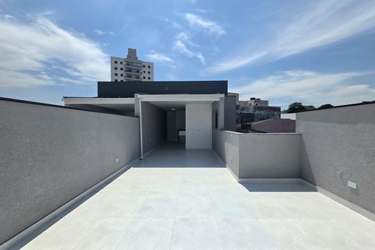 Cobertura de apartamento à venda com 2 quartos, 57m² em Jardim Pilar, Santo André