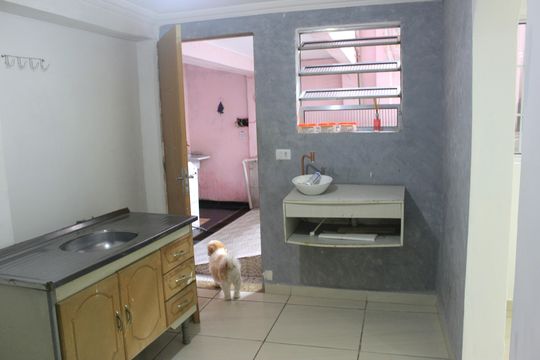 Cozinha de casa para alugar com 1 quarto, 20m² em Jardim Belvedere, Guarulhos