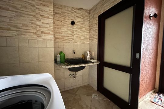 Área de Serviço de casa para alugar com 7 quartos, 400m² em Pantanal, Florianópolis