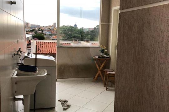 Casa à venda com 3 quartos, 230m² em Vila Maria, São Paulo