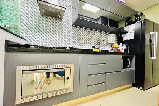 Cozinha  de casa de condomínio à venda com 3 quartos, 134m² em Km 18, Osasco