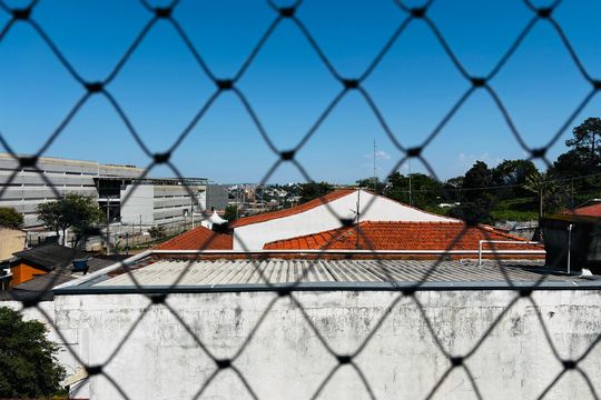 Vista do Quarto de casa de condomínio à venda com 3 quartos, 134m² em Km 18, Osasco