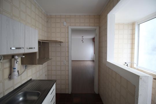 Cozinha de apartamento para alugar com 1 quarto, 51m² em Bom Fim, Porto Alegre