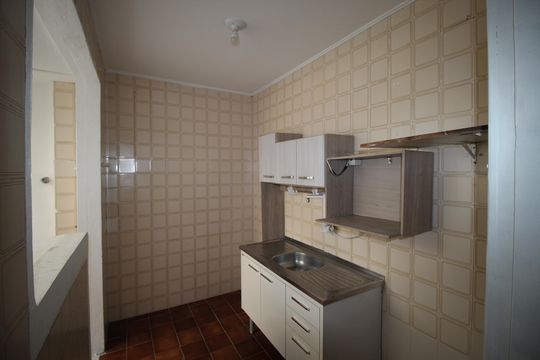 Cozinha de apartamento para alugar com 1 quarto, 51m² em Bom Fim, Porto Alegre