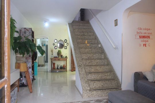 Sala de casa à venda com 3 quartos, 186m² em Osvaldo Cruz, São Caetano do Sul