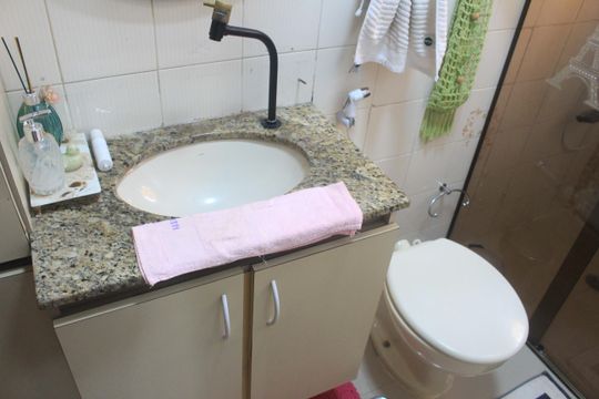 Banheiro da Suíte de casa à venda com 3 quartos, 186m² em Osvaldo Cruz, São Caetano do Sul