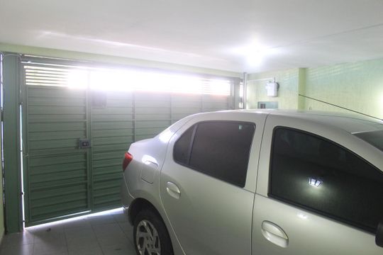 Garagem de casa à venda com 3 quartos, 186m² em Osvaldo Cruz, São Caetano do Sul