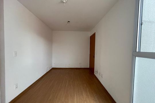 Apartamento à venda com 2 quartos, 40m² em Santos Dumont, São Leopoldo