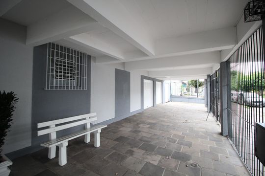Área comum de apartamento para alugar com 1 quarto, 42m² em Passo D’areia, Porto Alegre