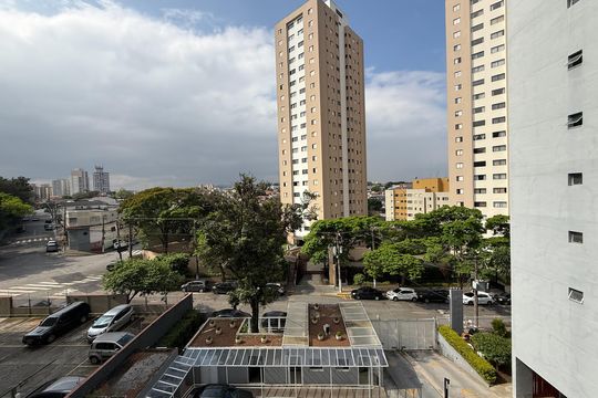 Vista quarto de apartamento para alugar com 2 quartos, 55m² em São Domingos, São Paulo