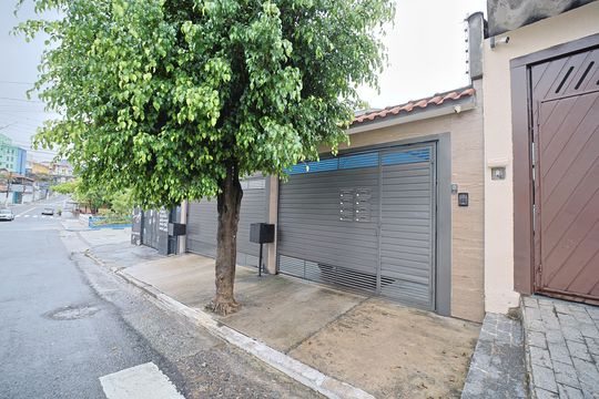 Fachada de casa de condomínio para alugar com 2 quartos, 57m² em Vila Buenos Aires, São Paulo