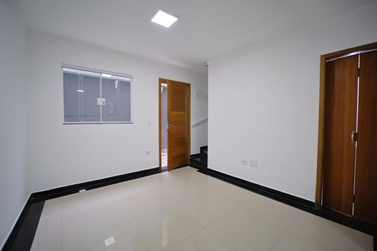 Casa de Condomínio para alugar com 2 quartos, 57m² em Vila Buenos Aires, São Paulo