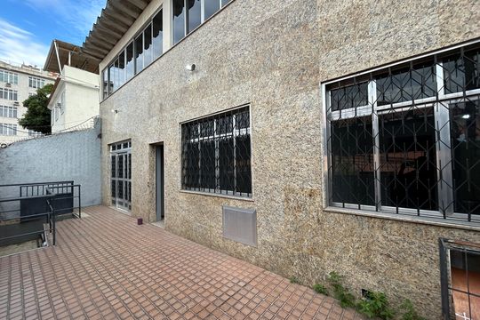 Fachada de casa para alugar com 3 quartos, 250m² em Maria da Graça, Rio de Janeiro