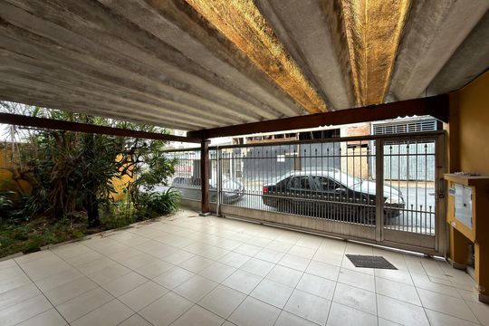Garagem de casa à venda com 3 quartos, 276m² em Assunção, São Bernardo do Campo