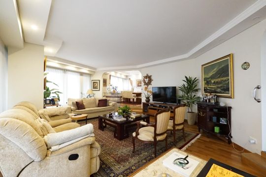 Sala de apartamento para alugar com 3 quartos, 240m² em Aclimação, São Paulo