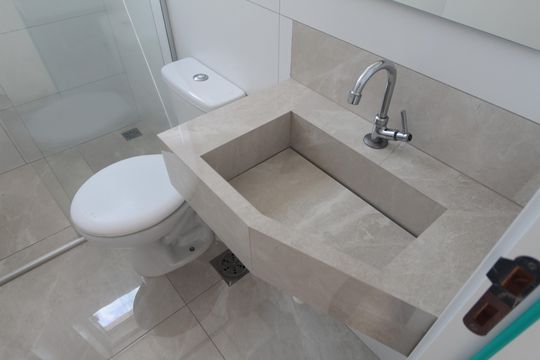 Banheiro Social de apartamento para alugar com 2 quartos, 44m² em Santa Monica, Belo Horizonte