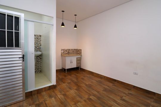 Kitnet/Studio para alugar com 1 quarto, 26m² em Jardim Maria Rosa, Taboão da Serra