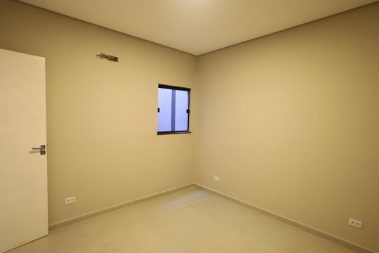 Quarto 2 de apartamento para alugar com 2 quartos, 48m² em Veloso, Osasco