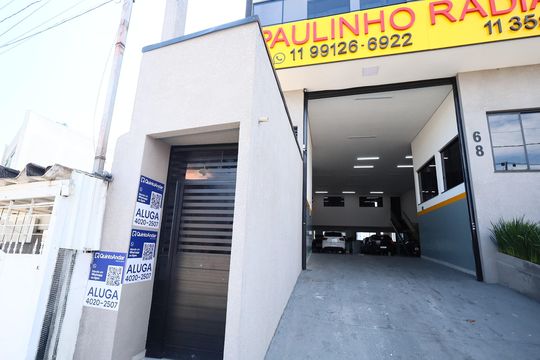 Fachada de apartamento para alugar com 2 quartos, 48m² em Veloso, Osasco