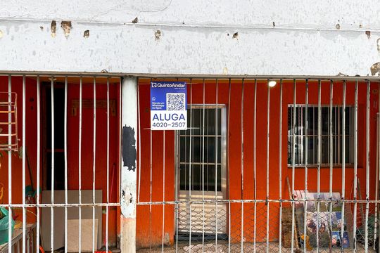 Plaquinha instalada dia 13 de setembro de 2026 código da plaquinha: MVJT-298 de casa para alugar com 3 quartos, 100m² em Vila Marina, São Paulo