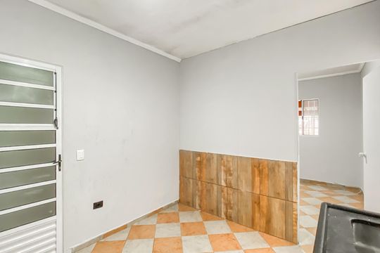 Cozinha de casa para alugar com 1 quarto, 80m² em Jardim Castelo, São Paulo