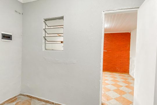 Quarto 2 de casa para alugar com 2 quartos, 80m² em Jardim Castelo, São Paulo