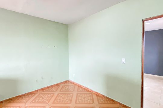 Sala de casa para alugar com 2 quartos, 80m² em Jardim Castelo, São Paulo