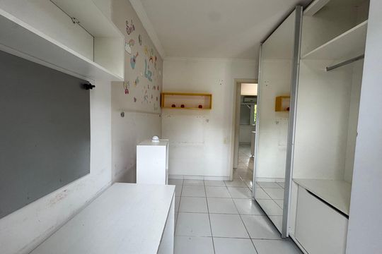 Quarto 2 de casa de condomínio à venda com 3 quartos, 120m² em Jardim das Esmeraldas, São Paulo