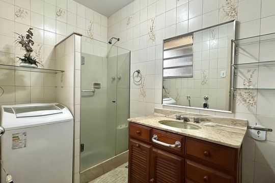 Apartamento para alugar com 2 quartos, 64m² em Copacabana, Rio de Janeiro