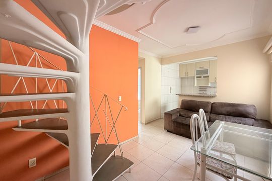 Apartamento à venda com 2 quartos, 97m² em Vila Garcia, Jundiaí