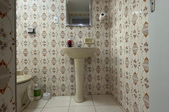 Banheiro Social de apartamento para alugar com 2 quartos, 60m² em Baeta Neves, São Bernardo do Campo