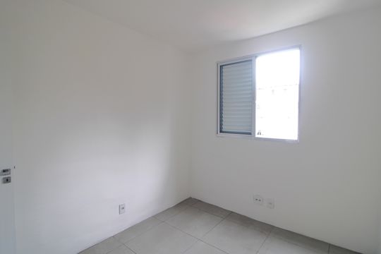 Quarto 1 de apartamento para alugar com 2 quartos, 60m² em Vila Sao Jose (cidade Dutra), São Paulo