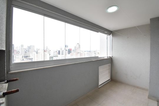 Sacada com churrasqueira de apartamento para alugar com 2 quartos, 80m² em Centro, Curitiba