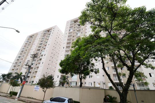 Fachada do bloco de apartamento para alugar com 2 quartos, 49m² em Vila Industrial (campinas), Campinas