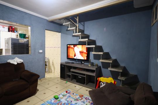 Sala de casa à venda com 3 quartos, 75m² em Santo Antônio, Osasco