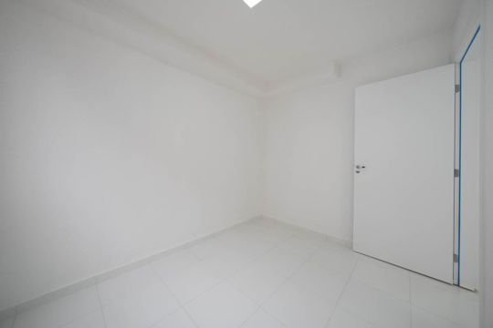 Quarto 1 de apartamento para alugar com 2 quartos, 40m² em Vila Silvia, São Paulo