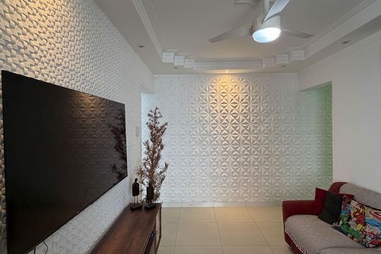 Sala de apartamento para alugar com 2 quartos, 70m² em Gonzaga, Santos