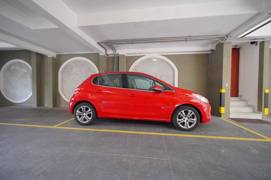 Garagem  de apartamento para alugar com 2 quartos, 109m² em Centro, Florianópolis