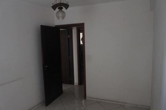 Quarto de apartamento para alugar com 2 quartos, 72m² em Olímpico, São Caetano do Sul