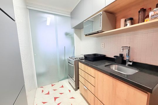 Cozinha de apartamento à venda com 1 quarto, 54m² em Jardim das Acacias, São Paulo
