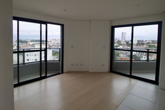 Apartamento à venda com 2 quartos, 47m² em Capão Raso, Curitiba