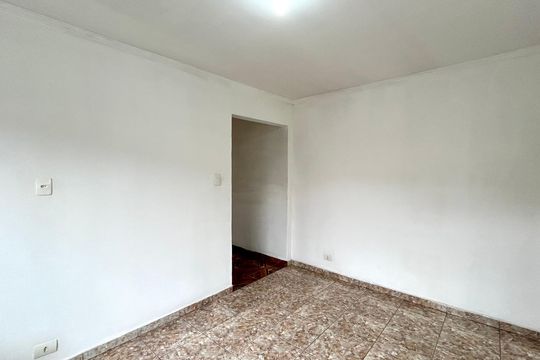Cozinha de casa para alugar com 1 quarto, 48m² em Gopouva, Guarulhos