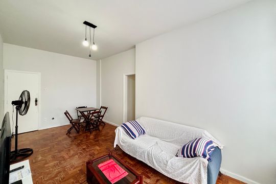 Apartamento para alugar com 2 quartos, 68m² em Copacabana, Rio de Janeiro