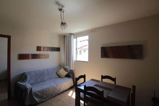 Apartamento para alugar com 2 quartos, 70m² em São Francisco, Belo Horizonte