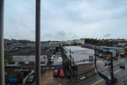 Vista Quarto 2 de apartamento para alugar com 2 quartos, 55m² em Jardim Sao Paulo, Taboão da Serra