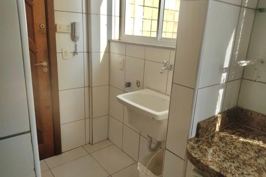Cozinha e Área de Serviço de apartamento para alugar com 4 quartos, 170m² em Palmares, Belo Horizonte