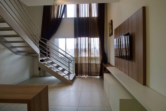 Sala de apartamento à venda com 1 quarto, 52m² em Centro, Curitiba